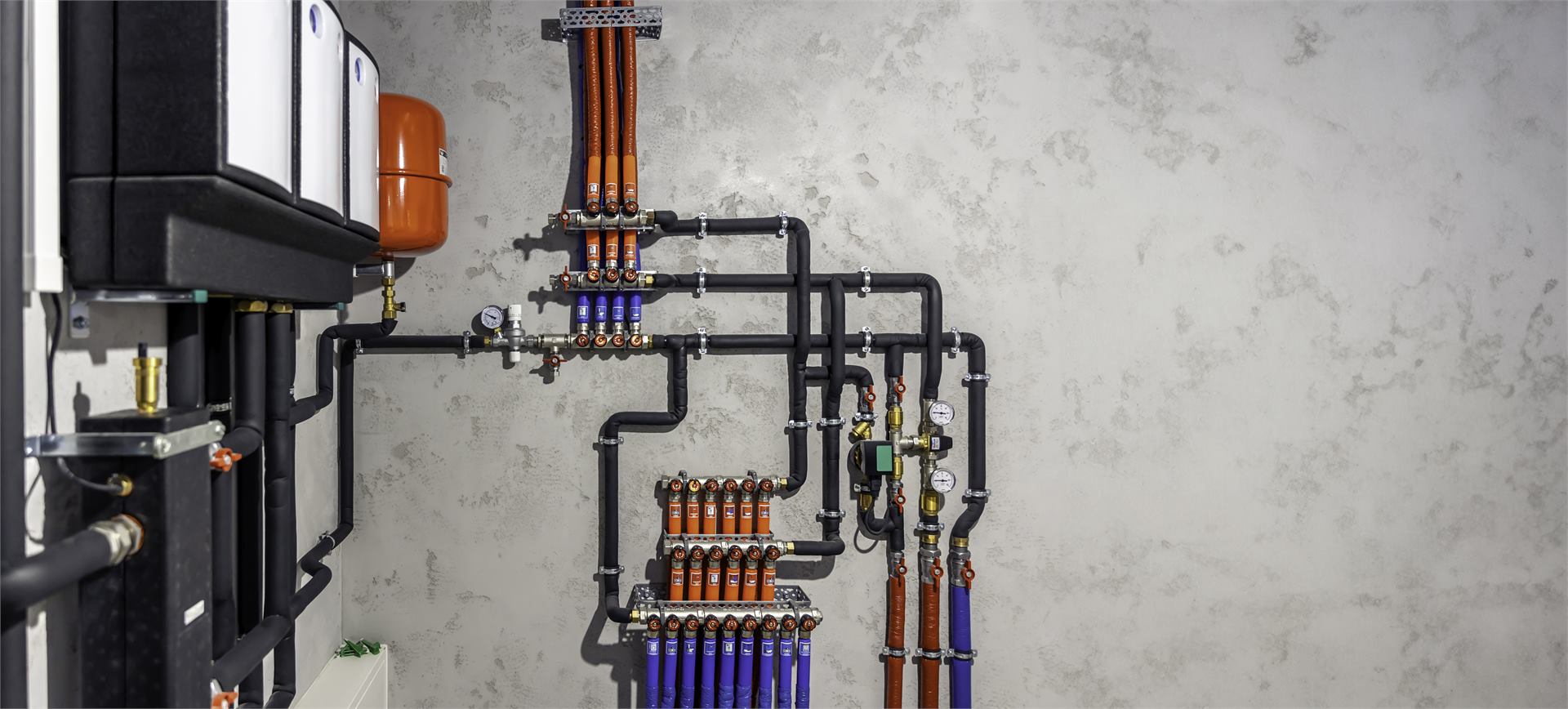 Moderná kotolňa a technické rozvody Heating Team